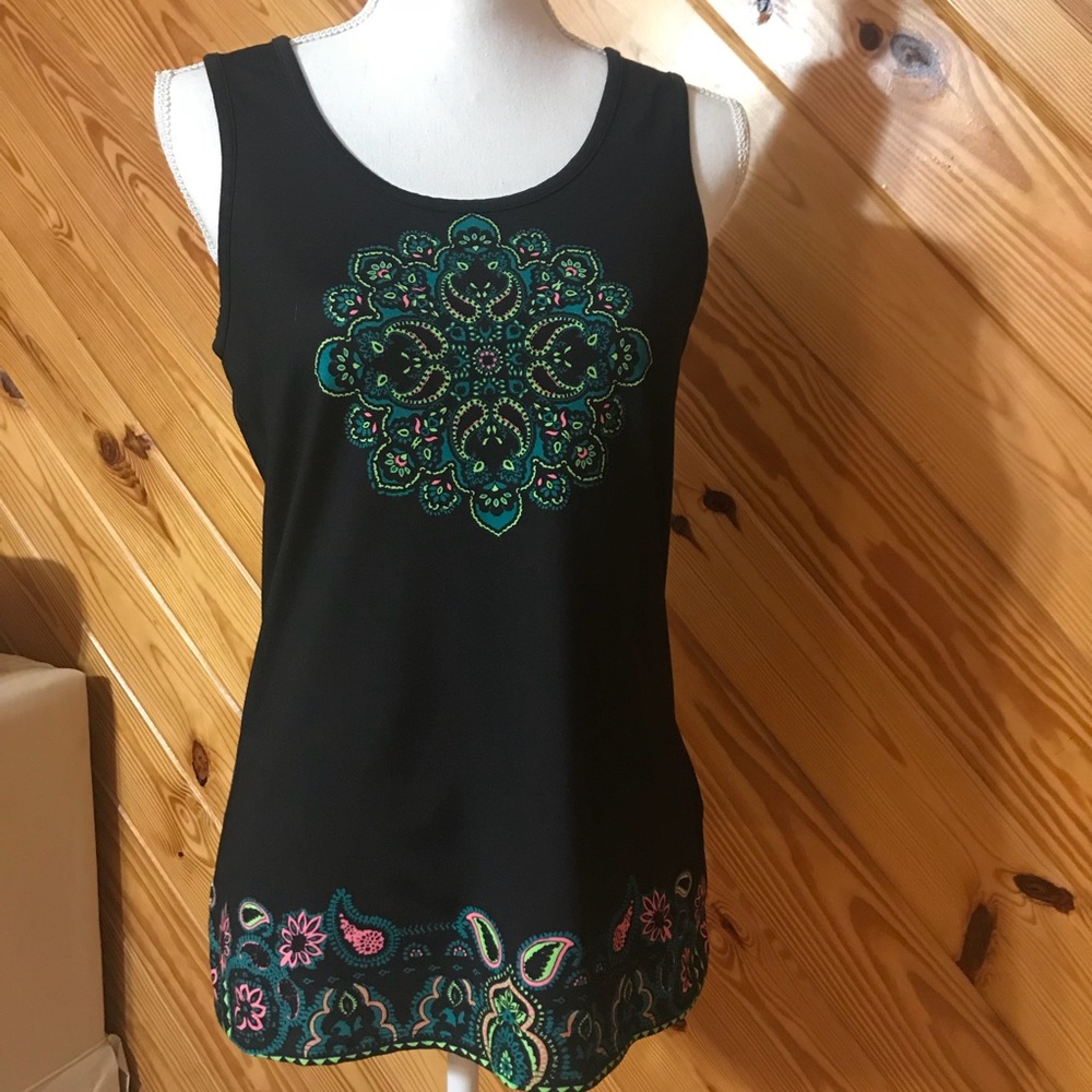 Athleta Muscle Up 2 Tank Black Medallion Size Med
